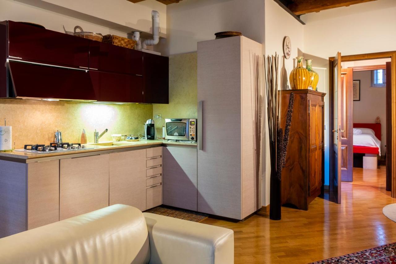 Ai Cinque Archi Apartment Verona Ngoại thất bức ảnh