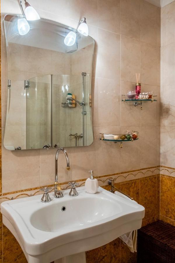 Ai Cinque Archi Apartment Verona Ngoại thất bức ảnh